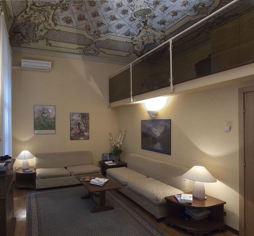 Lagrange Aparthotel